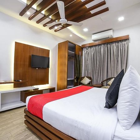 Collection O Motif South City 1 Near Appu Ghar Gurgaon Esterno foto