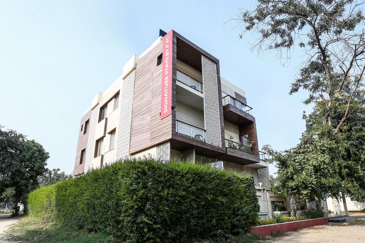 Collection O Motif South City 1 Near Appu Ghar Gurgaon Esterno foto