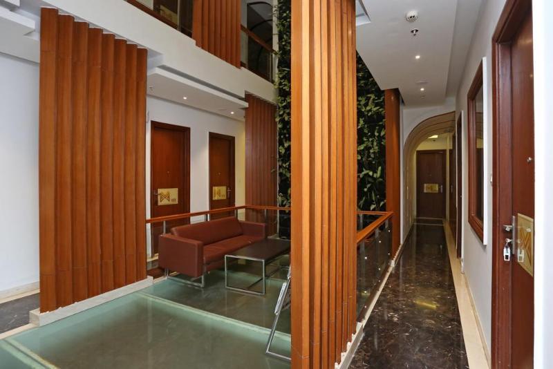 Collection O Motif South City 1 Near Appu Ghar Gurgaon Esterno foto