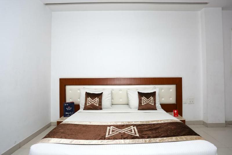 Collection O Motif South City 1 Near Appu Ghar Gurgaon Esterno foto